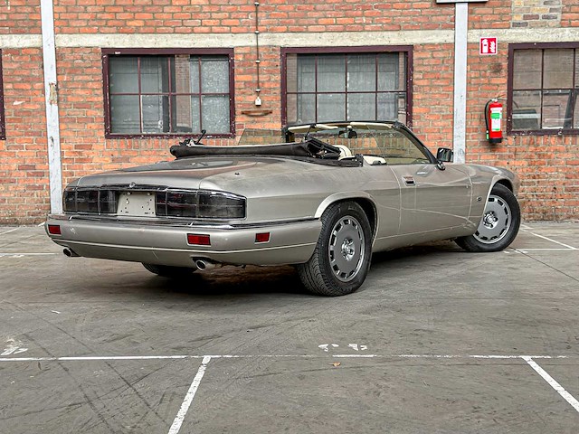 Jaguar xjs 4.0 l6 240pk 1996 - afbeelding 18 van  18