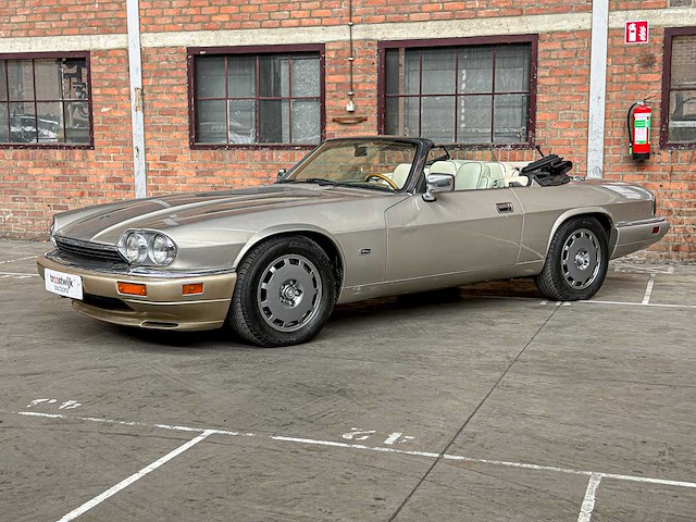 Jaguar xjs 4.0 l6 240pk 1996 - afbeelding 32 van  33