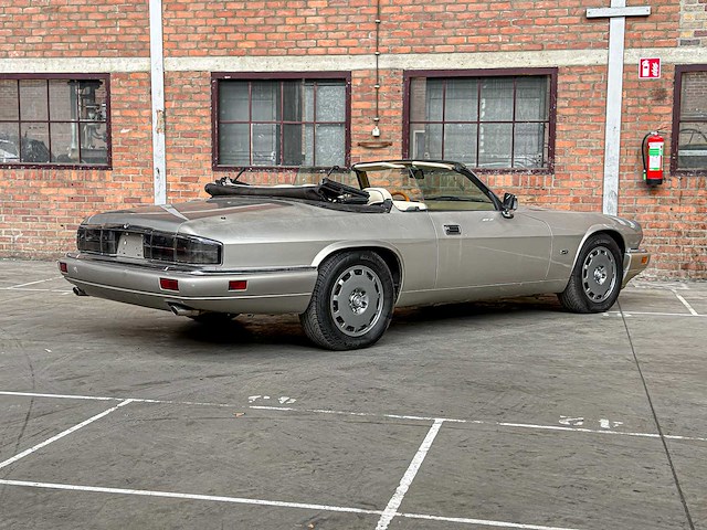 Jaguar xjs 4.0 l6 240pk 1996 - afbeelding 6 van  33