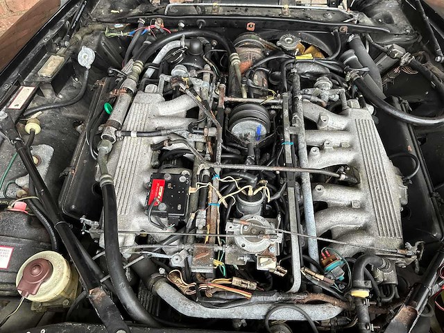 Jaguar xjs 5.3 v12 262pk 1984 - afbeelding 21 van  29