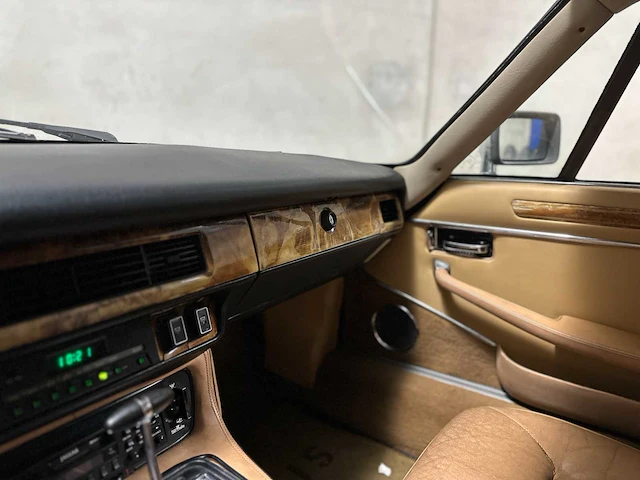 Jaguar xjs 5.3 v12 300pk 1986 -oldtimer- - afbeelding 11 van  41