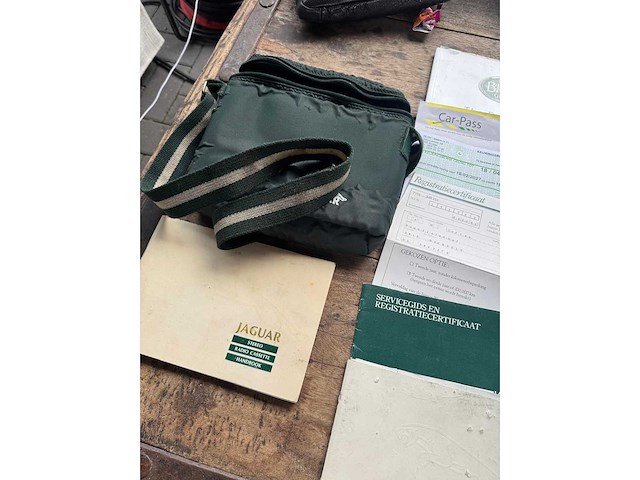 Jaguar xjs 5.3 v12 convertible, 1702 - afbeelding 40 van  40