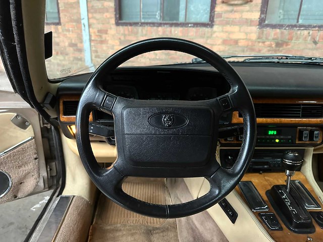 Jaguar xjs 5.3 v12 de luxe 1991 - afbeelding 10 van  36