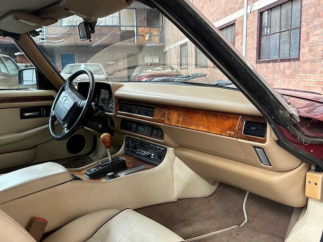 Jaguar xjs 5.9 v12 281pk 1994 youngtimer - afbeelding 22 van  30