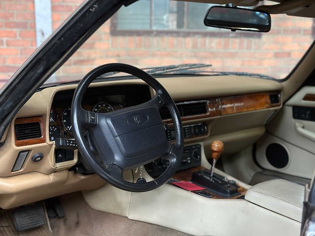 Jaguar xjs 5.9 v12 281pk 1994 youngtimer - afbeelding 7 van  32