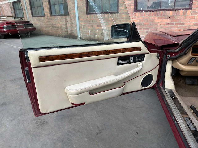 Jaguar xjs 5.9 v12 281pk 1994 youngtimer - afbeelding 17 van  32
