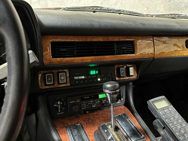 Jaguar xjs classic collection 5.3 v12 263pk 1991 - afbeelding 14 van  45