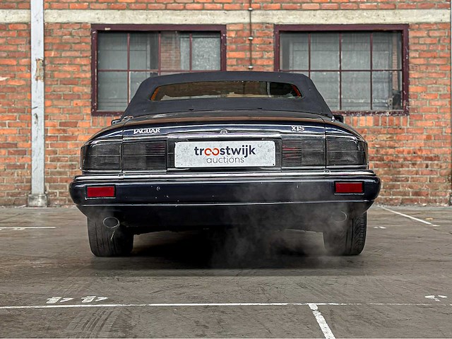 Jaguar xjs convertible 4.0 6-in-lijn 240pk 1996 - afbeelding 3 van  27