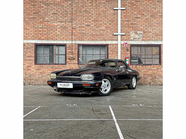 Jaguar xjs convertible 4.0 6-in-lijn 240pk 1996 - afbeelding 8 van  36