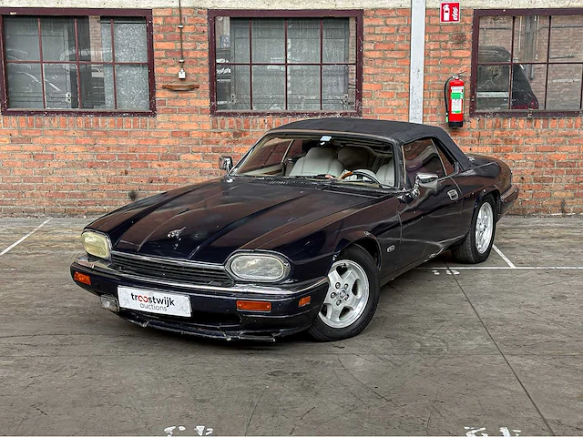 Jaguar xjs convertible 4.0 6-in-lijn 240pk 1996 - afbeelding 14 van  25