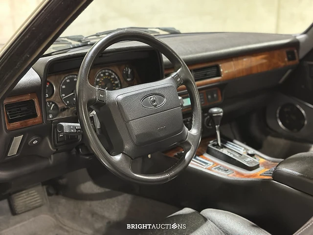 Jaguar xjs convertible 4.0 l6 226pk 1994 - afbeelding 11 van  38