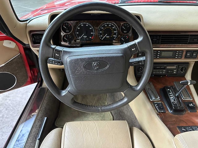 Jaguar xjs convertible 5.3 v12 266pk 1992 - afbeelding 8 van  32