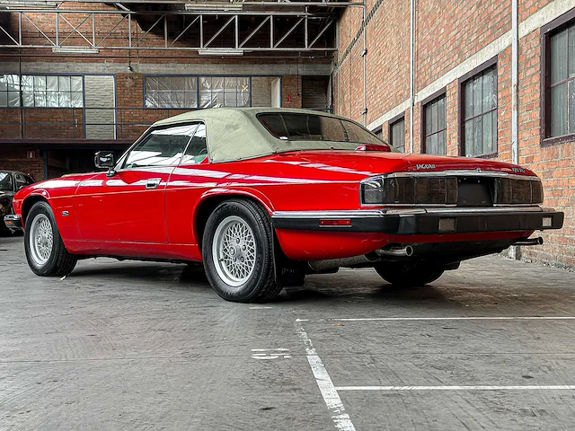 Jaguar xjs convertible 5.3 v12 266pk 1992 - afbeelding 29 van  32