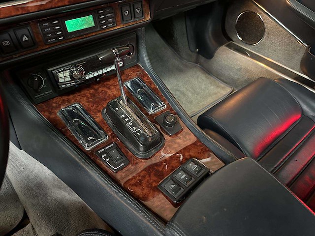 Jaguar xjs convertible 5.3 v12 267pk 1992 - afbeelding 34 van  37