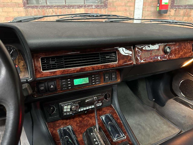 Jaguar xjs convertible 5.3 v12 267pk 1992 - afbeelding 22 van  37