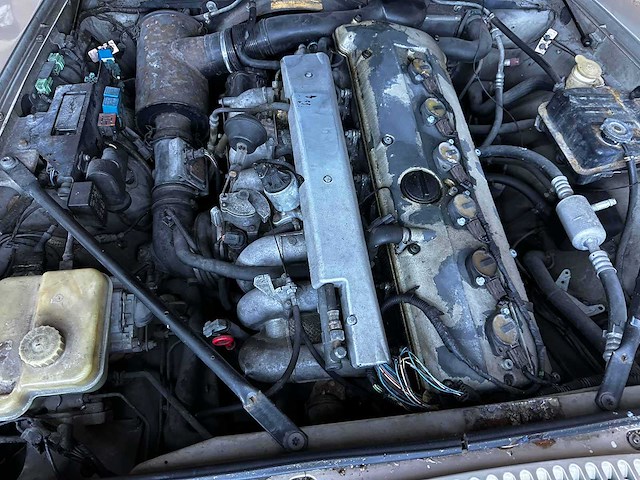 Jaguar xjs convertible l6 4.0 240pk 1995 - afbeelding 24 van  30