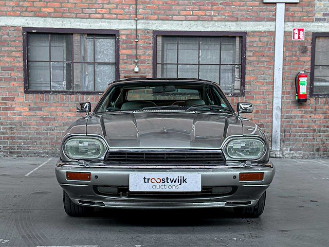 Jaguar xjs convertible l6 4.0 240pk 1995 - afbeelding 27 van  30