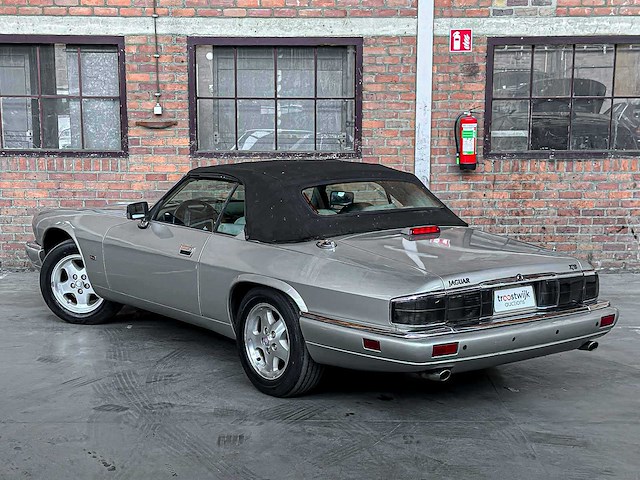 Jaguar xjs convertible l6 4.0 240pk 1995 - afbeelding 10 van  38