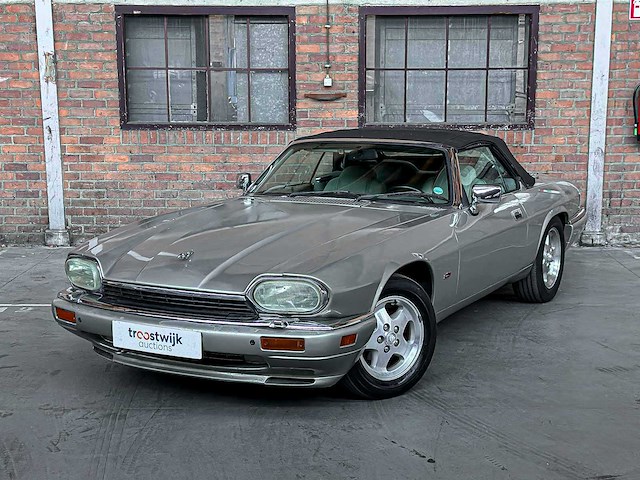 Jaguar xjs convertible l6 4.0 240pk 1995 - afbeelding 33 van  38