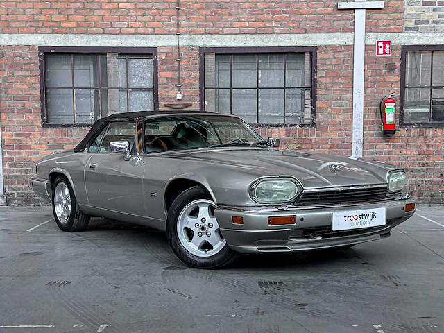 Jaguar xjs convertible l6 4.0 240pk 1995 - afbeelding 33 van  33