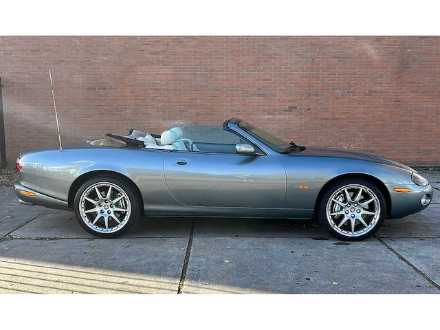 Jaguar xkr 4.2 v8 convertible 396 pk, automaat, 16-nf-pd - afbeelding 42 van  43