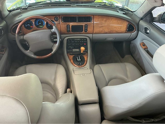Jaguar xkr cabriolet | 4.0 v8 supercharged | 2002 | youngtimer | 370 pk | btw auto - afbeelding 16 van  30