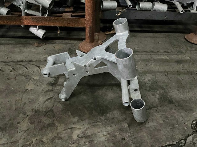 Jako zbm gegalvaniseerde bemesterelementen - afbeelding 1 van  4