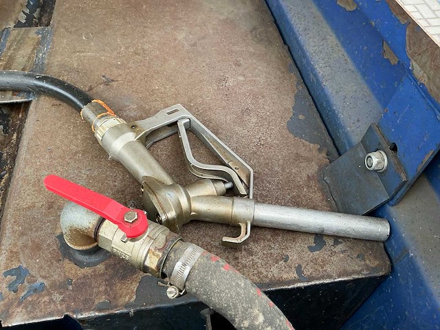 Jakobi diesel opslagtank - afbeelding 3 van  12