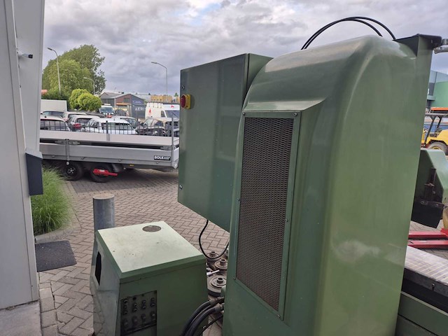 Jakobsen - sj 1032 - vlakslijpmachine met heidenhain digitale uitlezing - afbeelding 10 van  30