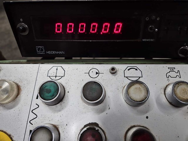 Jakobsen - sj 1032 - vlakslijpmachine met heidenhain digitale uitlezing - afbeelding 28 van  30