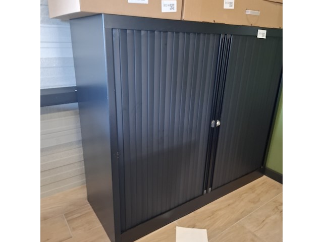 Jaloezie kast mat zwart - afbeelding 2 van  2