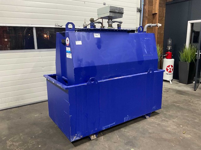 Jan smolders 1500 diesel tank - afbeelding 1 van  11