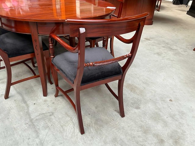 Jansen furniture plain eetkamertafel met stoelen - afbeelding 6 van  7