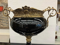 Jansen furniture porselein / bronzen vaas - afbeelding 3 van  4