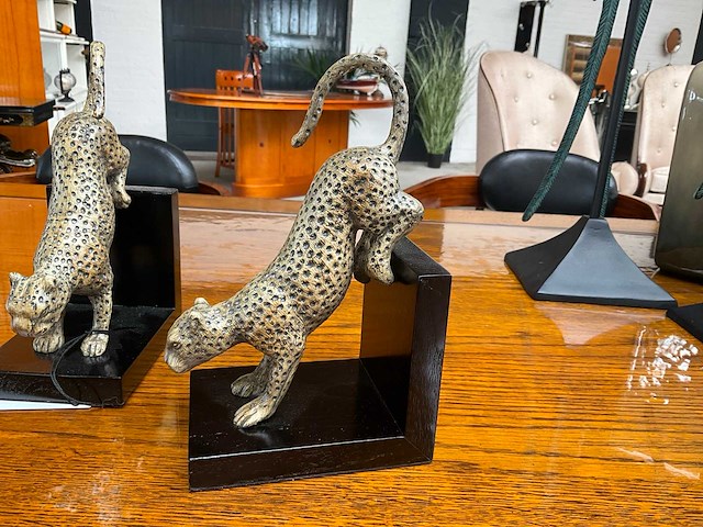 Jansen statue pair of leopards boekensteun (2x) - afbeelding 3 van  3