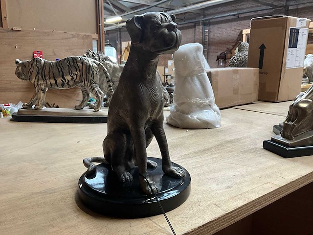 Janssen statue dog - bronzen sculptuur - afbeelding 1 van  2