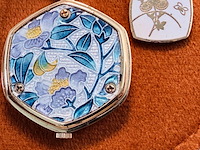 Japanse kayou - zijde en coisonné pendant horloge - afbeelding 2 van  3
