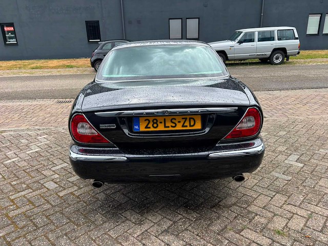 Jaquar - xj - x350 - youngtimer > 15 - afbeelding 33 van  37
