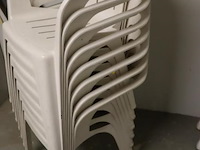 Jardin stapelbare tuinstoelen & tuintafel - afbeelding 3 van  6