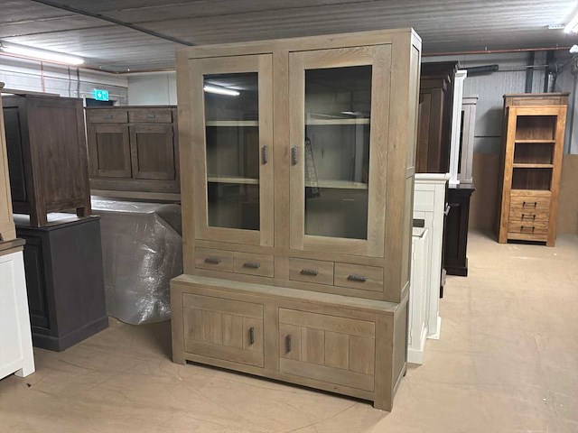 Java buffetkast - afbeelding 1 van  16