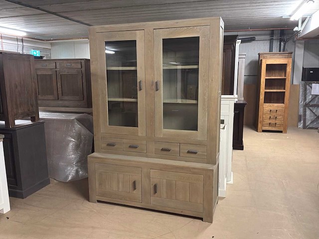 Java buffetkast - afbeelding 10 van  16