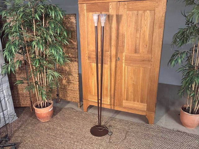 Java vloerlamp - afbeelding 1 van  6