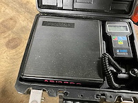 Javac procharge 100 weegschaal - afbeelding 1 van  4