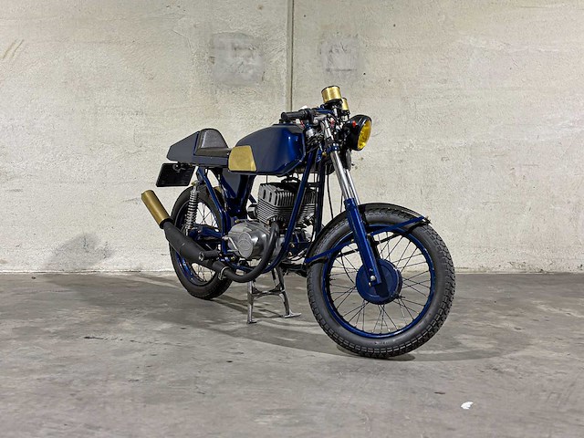 Jawa 350 cafe racer two-stroke 343cc 1991, ml-27-jz motorfiets - afbeelding 7 van  12