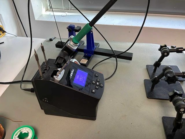 Jbc cd-2bqf soldeerstation - afbeelding 4 van  10