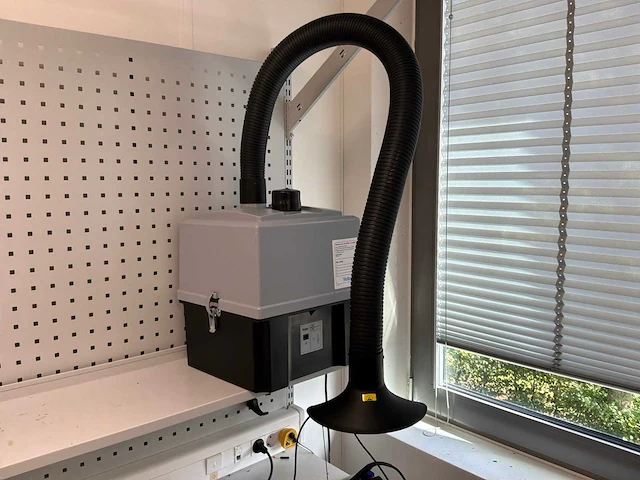 Jbc cd-2bqf soldeerstation - afbeelding 9 van  10