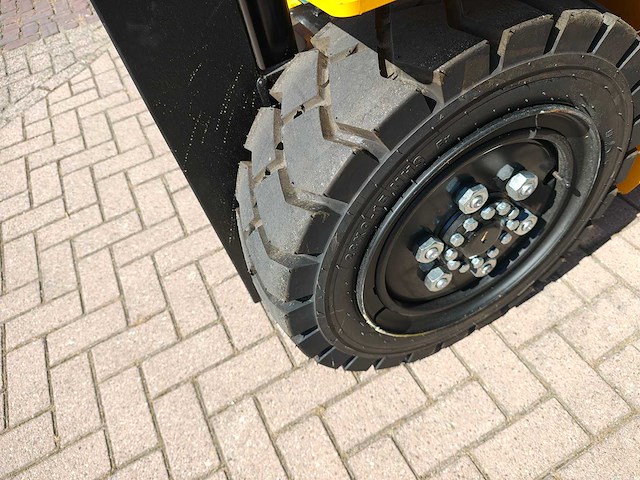 Jbg - 2025 - fd-325 - vorkheftruck - afbeelding 14 van  29