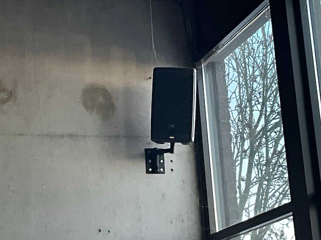 Jbl - eon615 - speaker 1000w (4x) - afbeelding 7 van  7