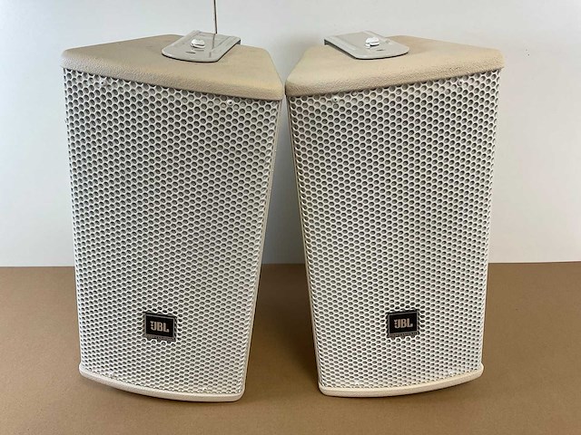 Jbl (ac16) compact 6,5” woofer professional loudspeakers (2x) - afbeelding 1 van  7