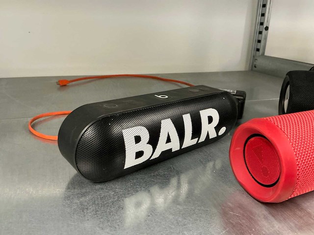 Jbl/beats/split speakers (3x) - afbeelding 2 van  7